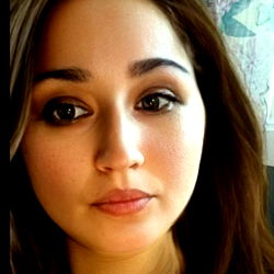 Atlanna Banana: Persi Model