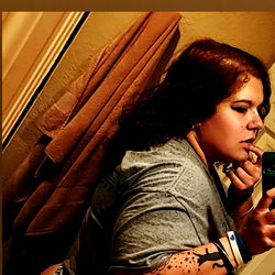 ૮µ૨ℓყɓεεɓ ҡαƭε photo