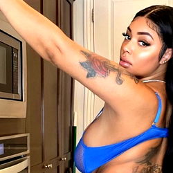 💋 BIGGEST TITS ON ONLYFANS 💋 photo