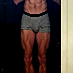 52weeks' Muscular Physique