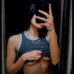 ABRIL ☀️❤️‍🔥 photo