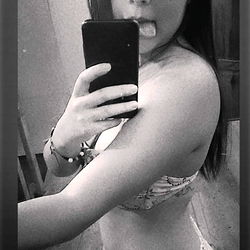 Karen, Model from Ecuador, Shares Her Story