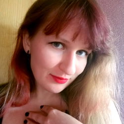 Ashley Moon, a model for the ages