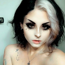 Emo-Punk Style with Rose Noir