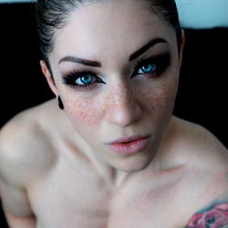 OnlyFans Model Vanth - Glamour Shoot