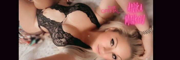 Anika Minkov photo