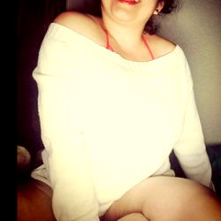 CarolM - Striking Smile from OnlyFans Model