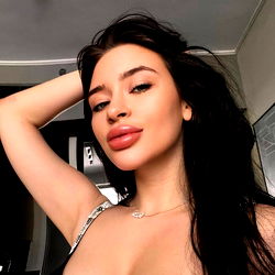 🔥Kamilla🌙 photo