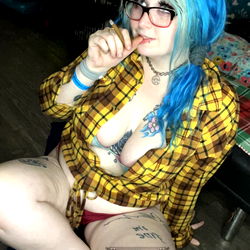 Blue Kitten - Onlyfans Model