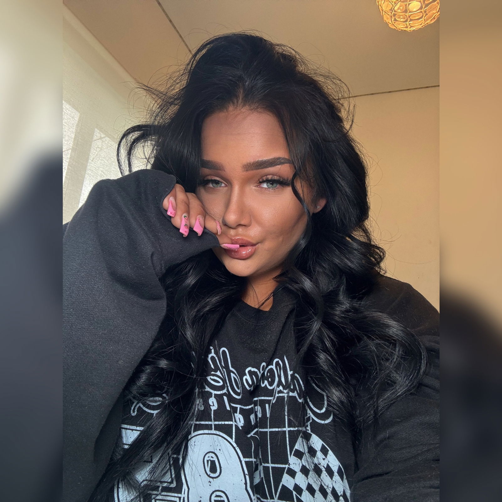 Let’s be secrets🤫 photo