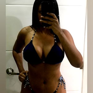 ๏ผญ๏ฝ๏ฝ๏ฝ๏ฝ๏ฝ๏ฝ ๐ซฆ๐ฆ photo