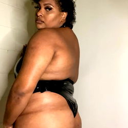 ThiccShake2.0 on OnlyFans - An Exclusive Experience