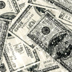 U191218674 Model Photo