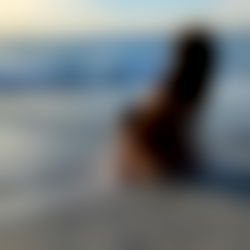 Katie Verona ๐ฆ photo