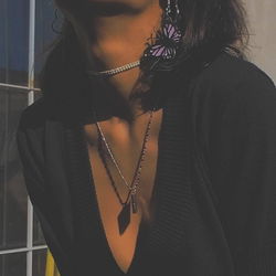 Elegant Necklace Display on OnlyFans Model D8ra