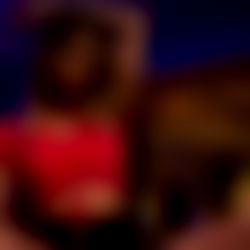 Casey Kisses โก photo