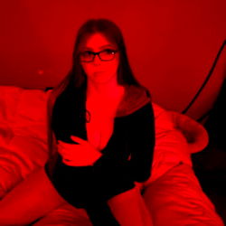 Lexi, a captivating OnlyFans model posing for a stunning photo