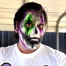 Makeup Artist Adrianmtz26 Showcasing His Transformative Skills