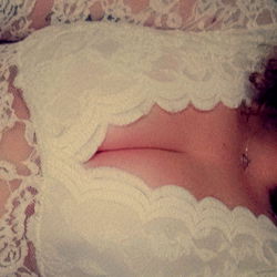 Exquisite White Lace Corset in Fashion