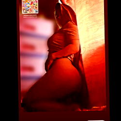 Model Photo: Aris Hely