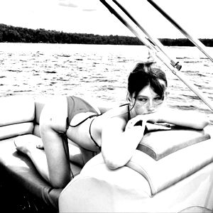 ๐ฉ๐๐ฉ๐๐ฅ photo