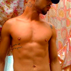 Fitness Model Alex Simon Showcases Shirtless Look