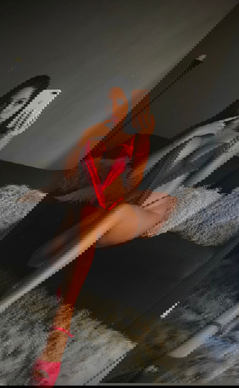 Paula Flores 😈💕 photo