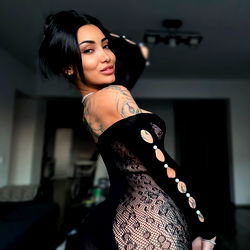 Lorena VIP 💦, OnlyFans Model - Around the World 🌍