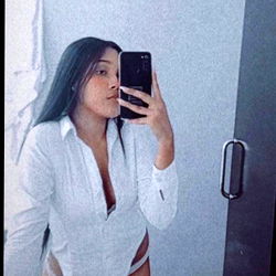 OnlyFans Model Andrea Coba