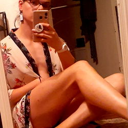 Ana, the Arizona-based OnlyFans model