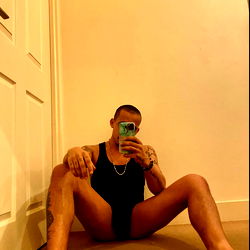 Alien Superstar photo