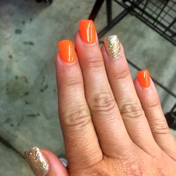 Vivid Orange Nail Polish Shine