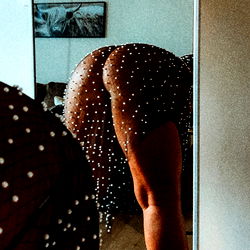 Spicy Sav's Mirror Selfie in Lingerie