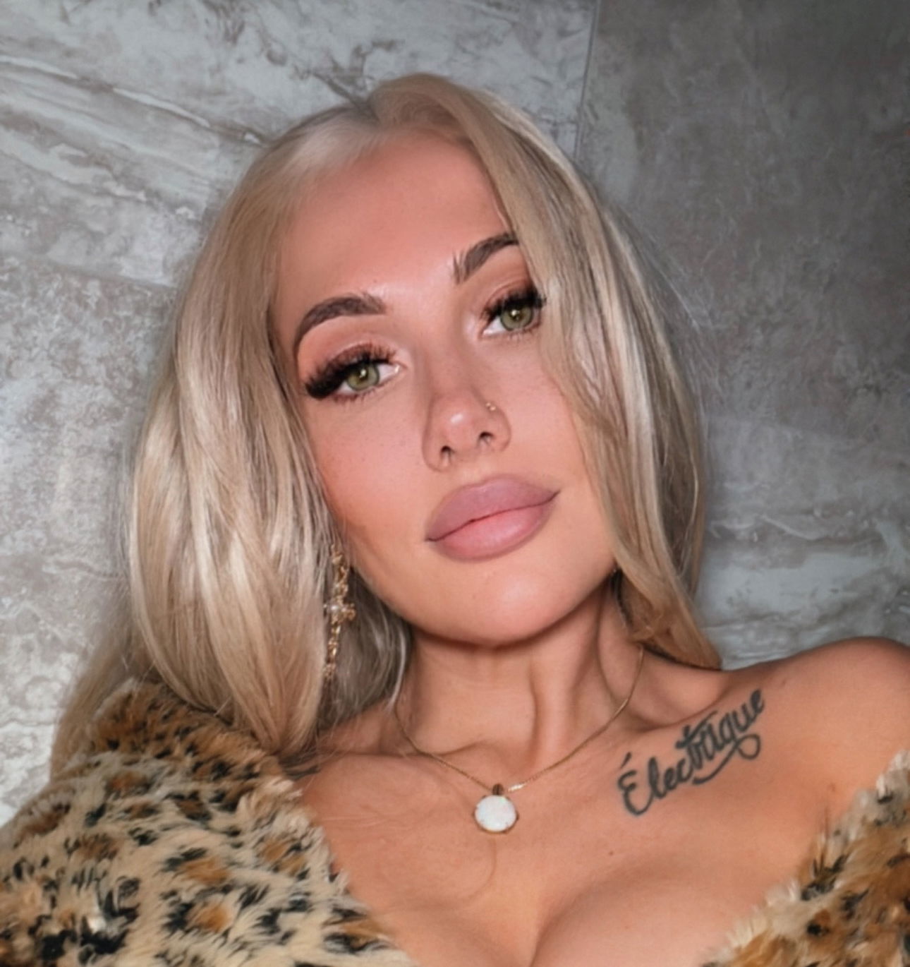 Carly Electric ⚡️ photo