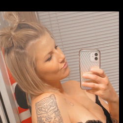 Onlyfans Model B - B 💋