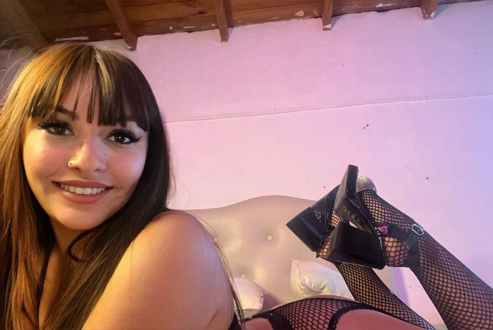 playful woman 🥵🥵 photo