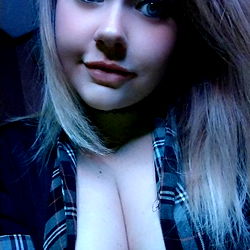 Lilith Lux, Adult Content Warning