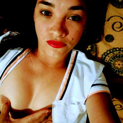 AdreNA, OnlyFans Argentina