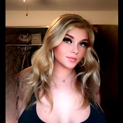 Kay, A Model from Dayton, Ohio