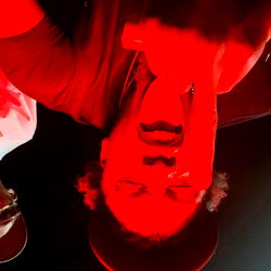 Awkward moment at a concert: Playboi.closet's red light flash