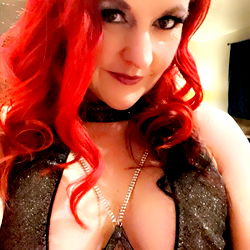 Utah's AutumnKnight, a Tattooed Beauty in Lingerie