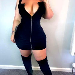 Alison James: Onlyfans Model in Stylish Plus Size Dress