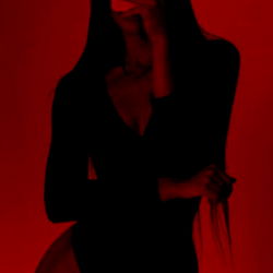 Hidden Babe: A Model's Confident Glance