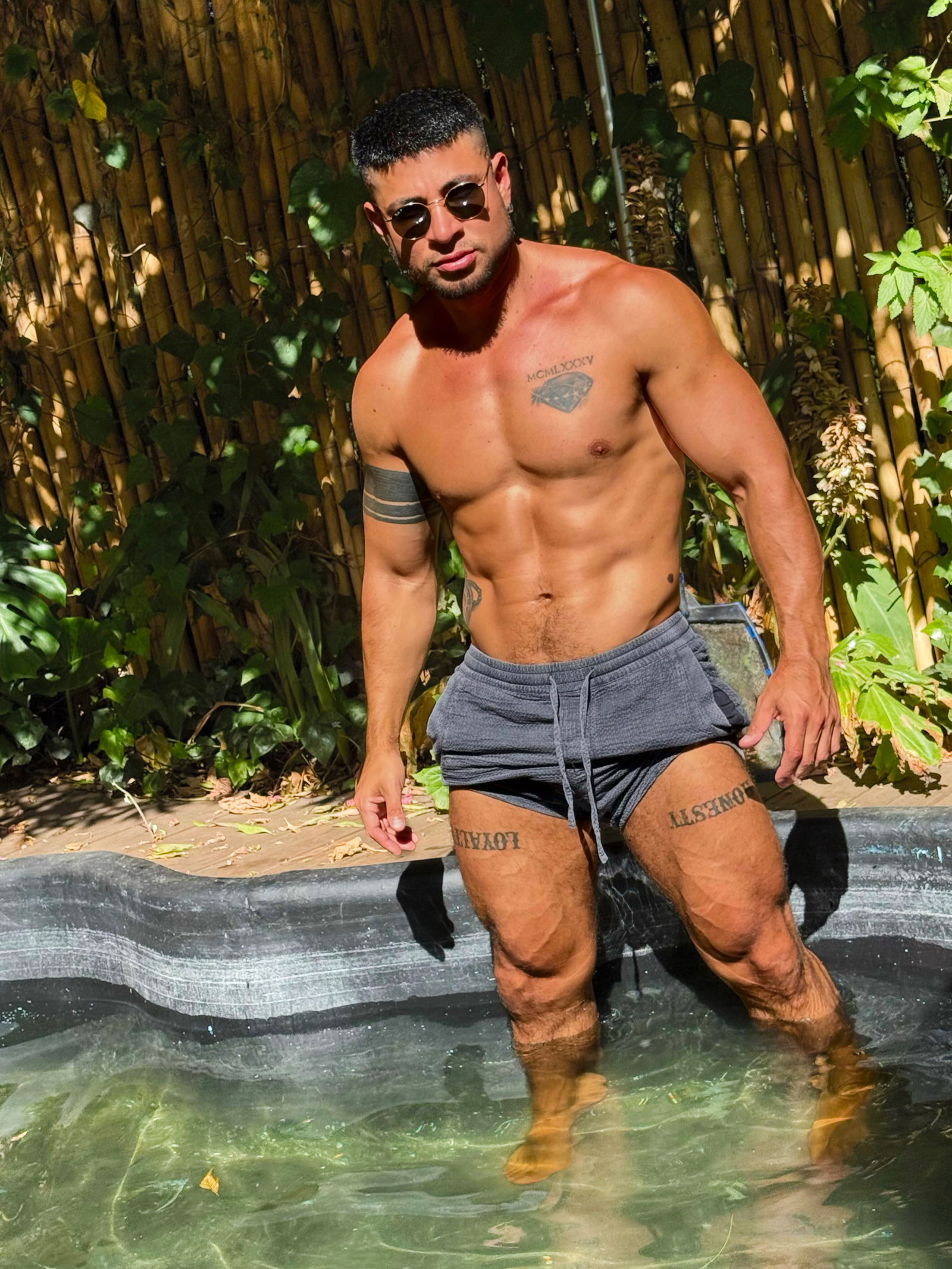 𝕃𝕚𝕒𝕞 𝔾𝕒𝕝𝕥𝕪 𝕋𝕠𝕡 𝟙% photo