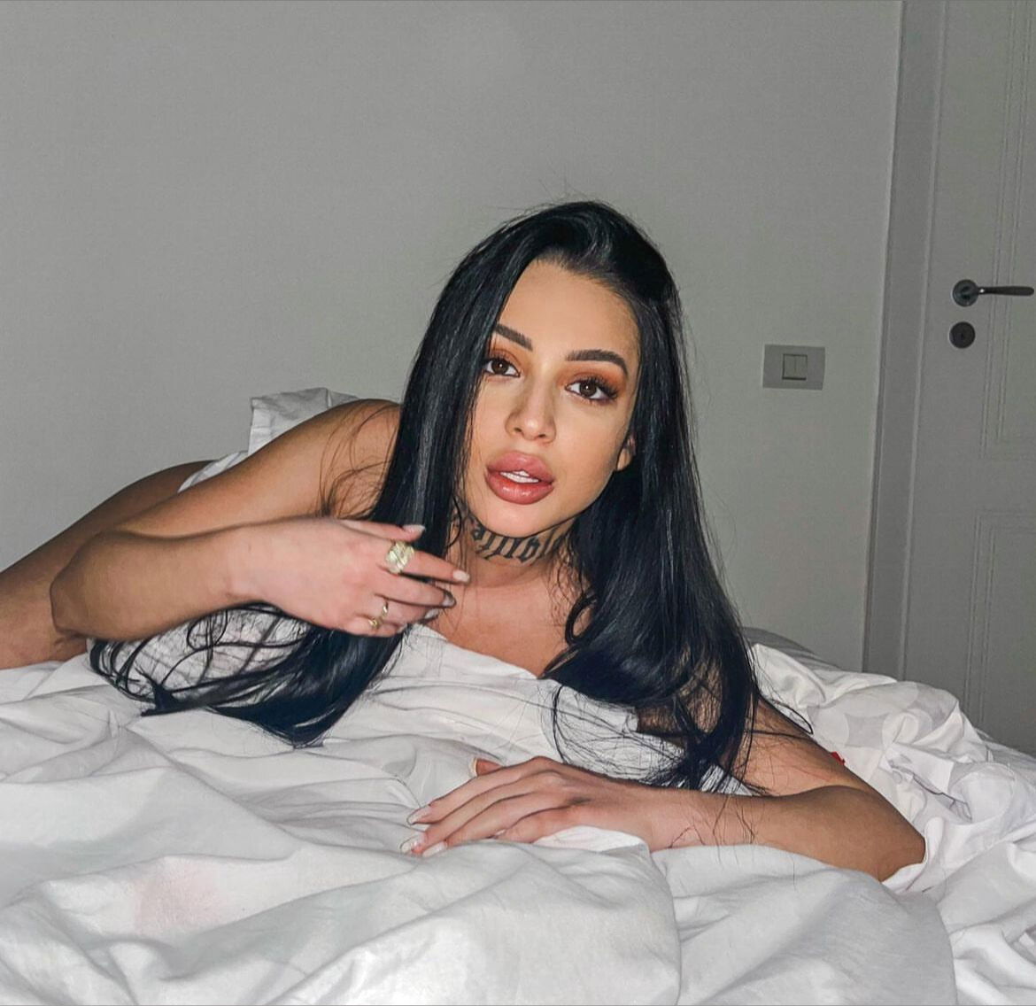 𝔸𝕤𝕤𝕚𝕣𝕒𝕝𝔹𝕒𝕓𝕪 photo