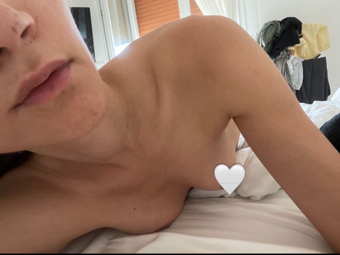 Video Girl Ary photo