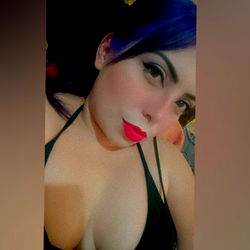 Ari's OnlyFans Moments