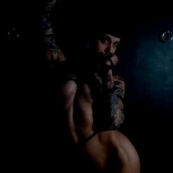 Cleo Noxx in Bold Photoshoot