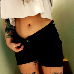 Fashionable Tattooed Model Panda in Tralfamadore