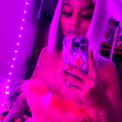 Candid Moment of Influencer Dasanii Armanii